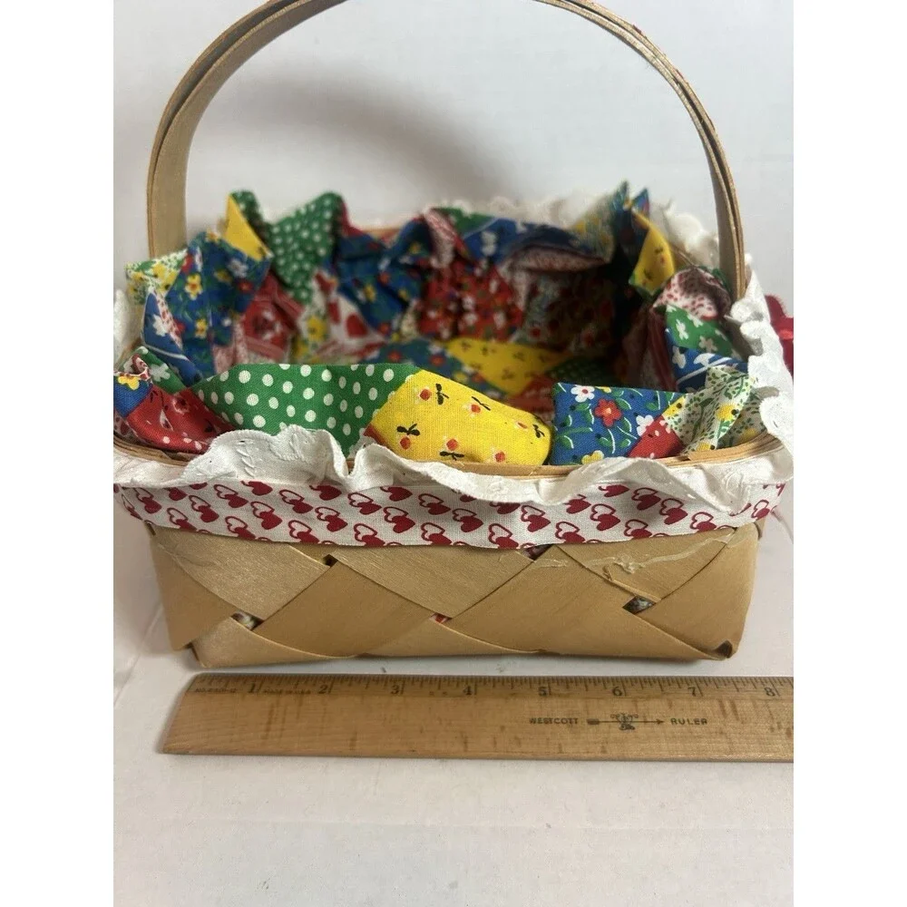 Woven Basket Fabric Cushioned Liner Heart Trim  7.5” Farmhouse  Grannycore Decor